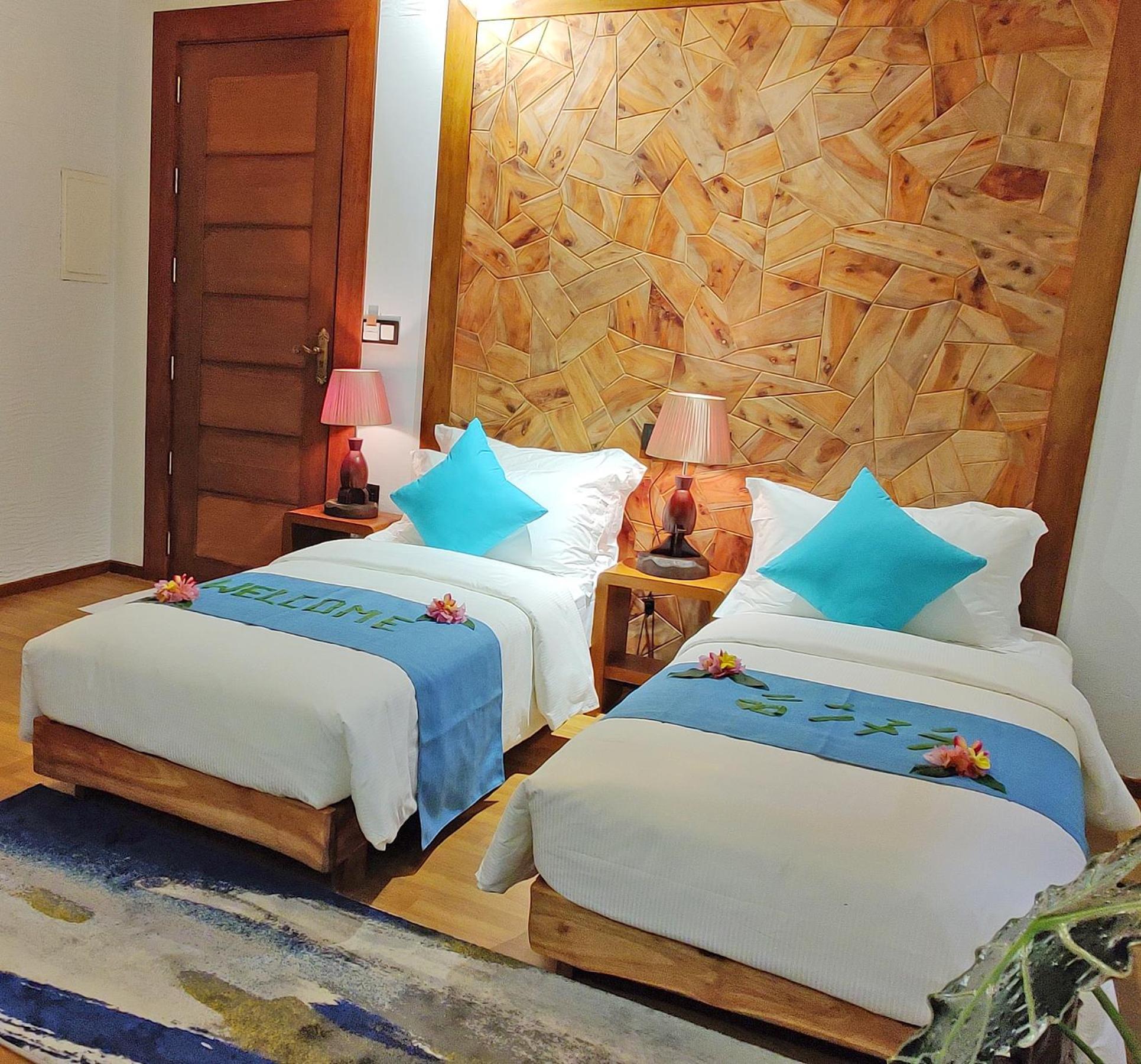 Island Luxury Boutique Hotel - Fulhadhoo Room photo